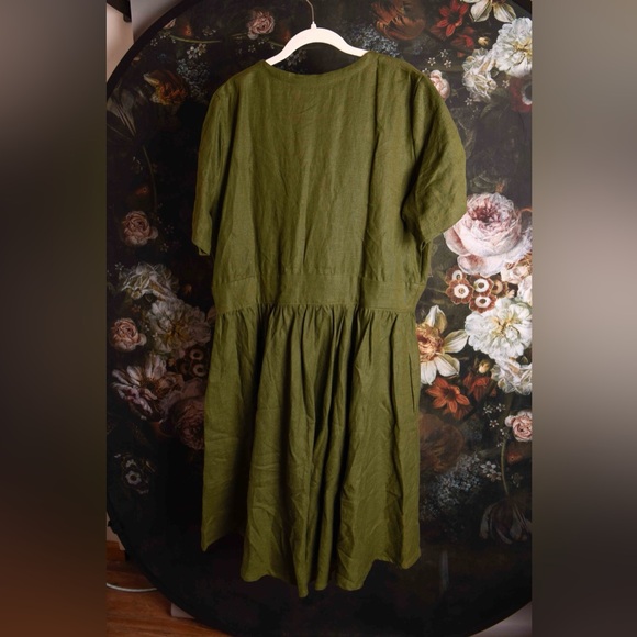 Green linen sundress - handmade by seamstress (Mantaikotai on Etsy) 14/16 XL - Picture 2 of 10